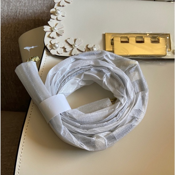 ZAC POSEN Eartha Leather Top Handle Bag - Picture 7 of 9